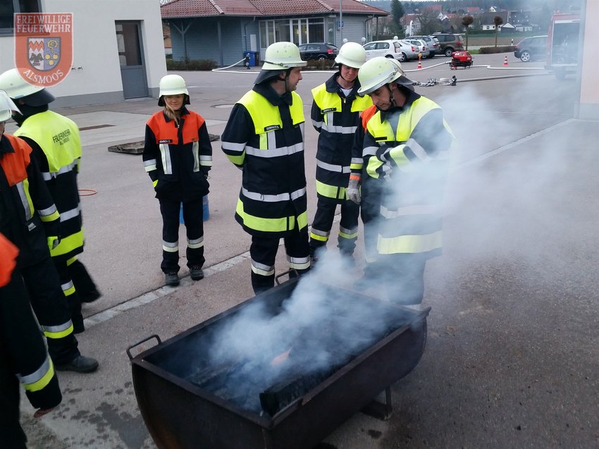 2017-04-03_uebung_feuerloescher_020.jpg