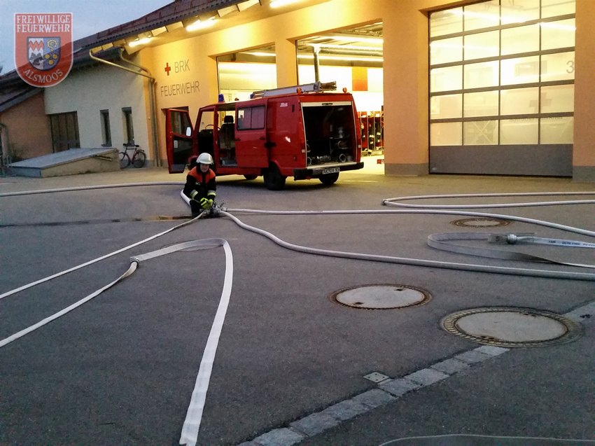 2017-04-03_uebung_feuerloescher_038.jpg